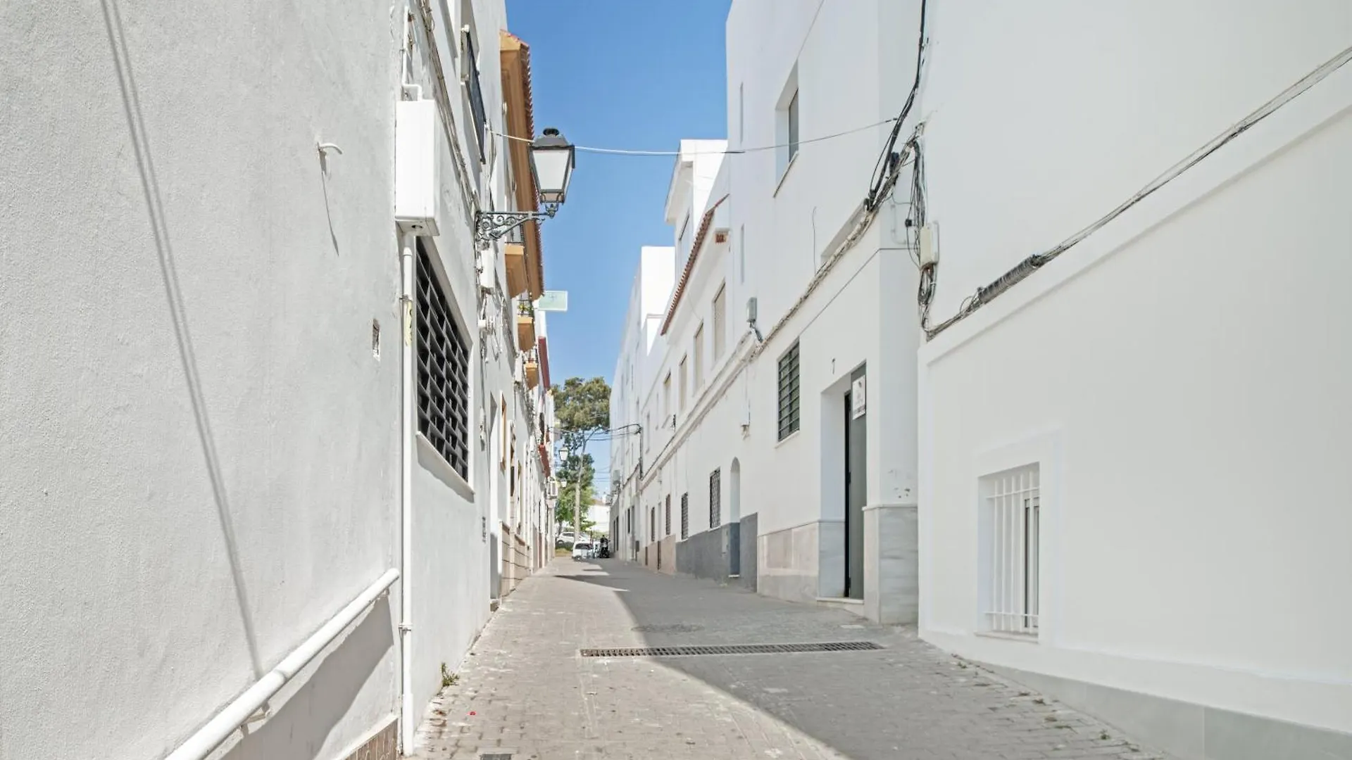 Cervantes Homes No3 Conil De La Frontera Spain