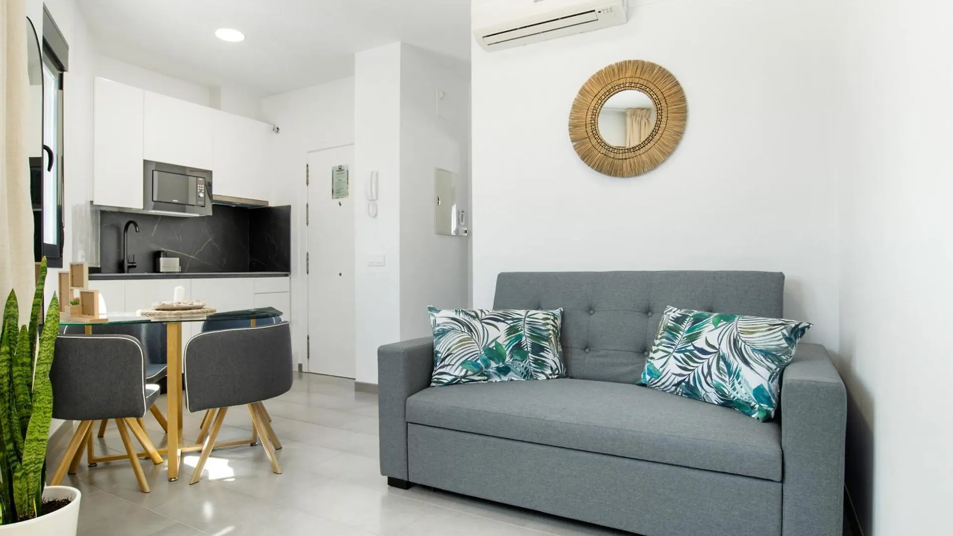 Cervantes Homes No3 Conil De La Frontera