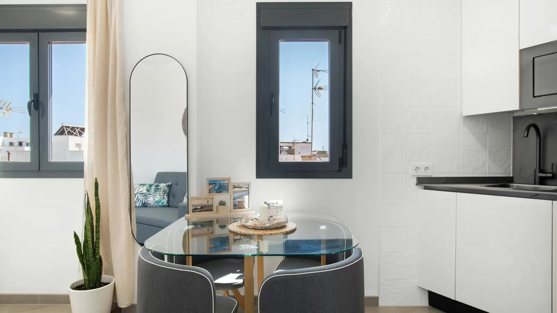 Cervantes Homes No3 Conil De La Frontera